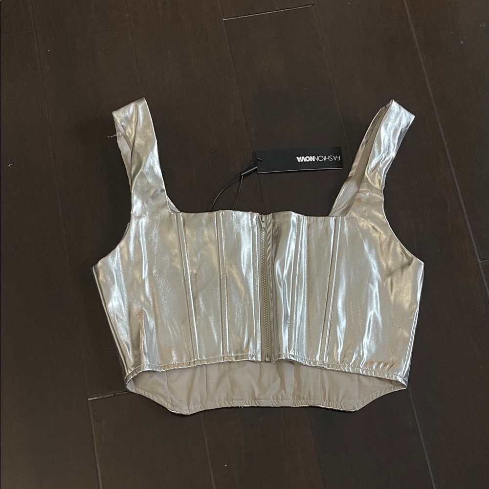 FashionNova Silver Metallic Corset Women's Top size M. - Picture 2 of 2